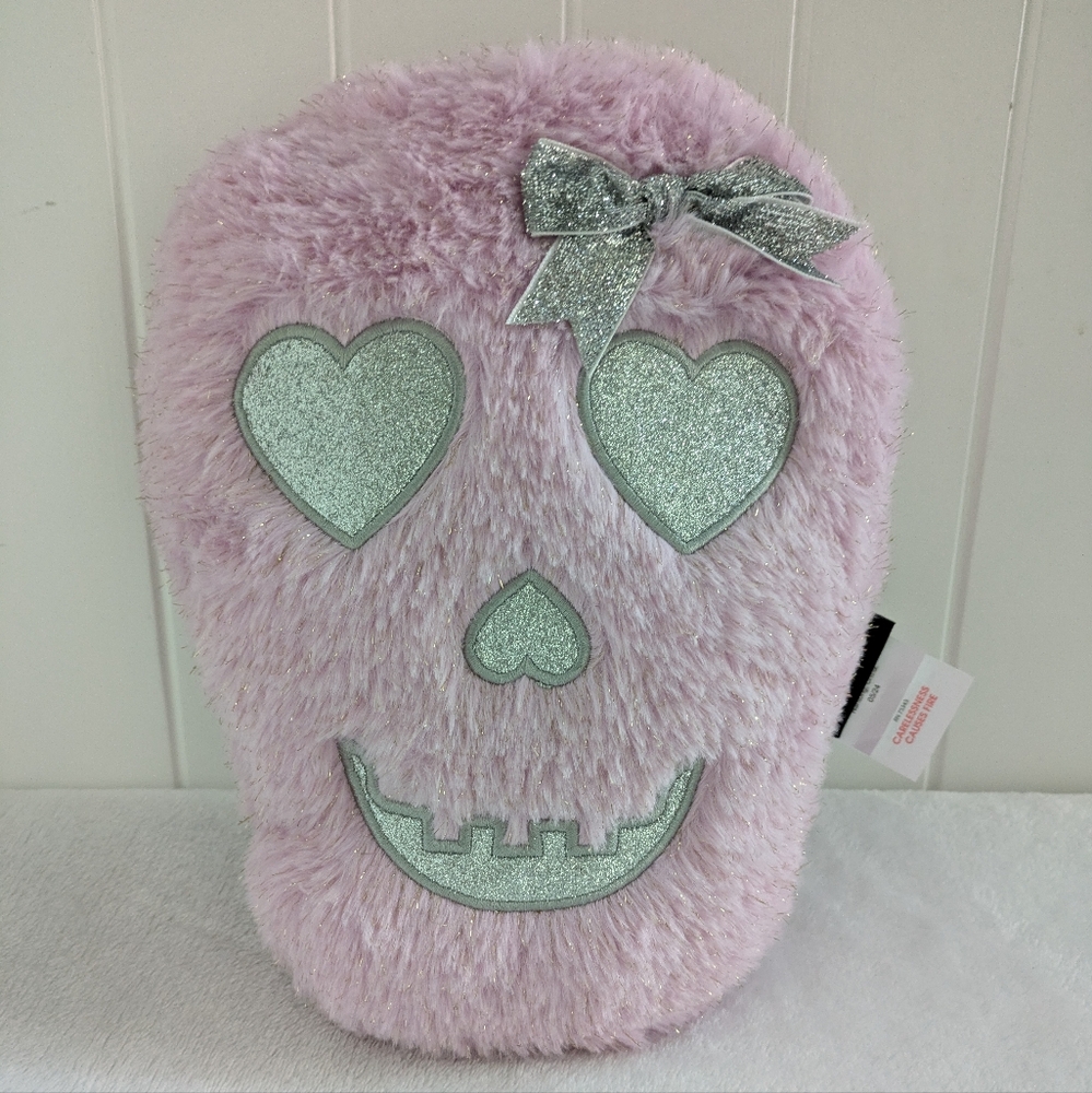 NWOT Halloween Skull Pillow